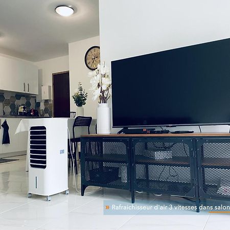 Appartement Parisien Neuf, Moderne Avec Une Grande Salon, 2 Chambres, 4 Lits, Parking Gratuit, 15Min De Paris Et 13 Min Aeroport Orly Vitry-sur-Seine Exteriör bild